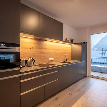 Das Taja Paznaun Penthouse Apartments See Exterior photo
